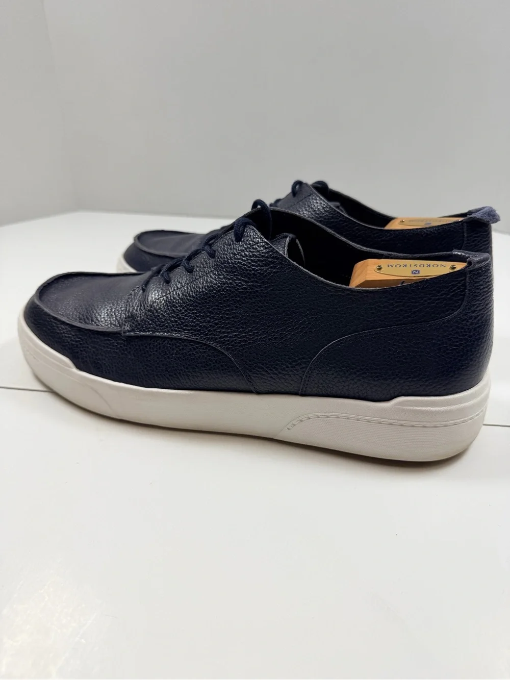 Vionic carter navy